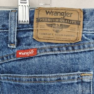 Mens Wrangler Jean's size 42x32